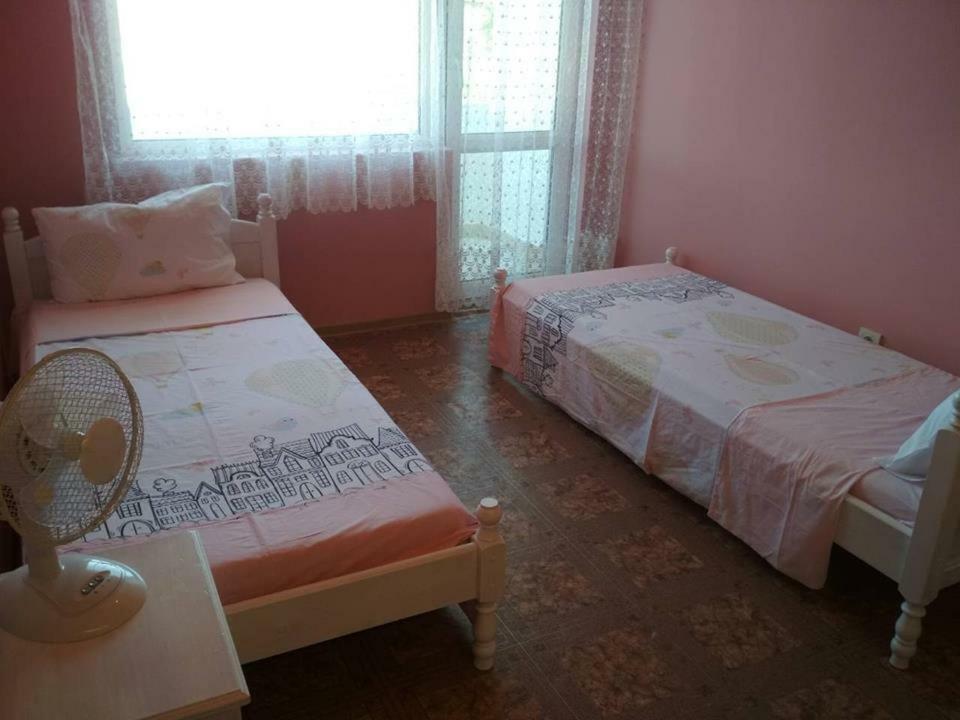 Zafi'S House Appartamento Chernomorets Esterno foto